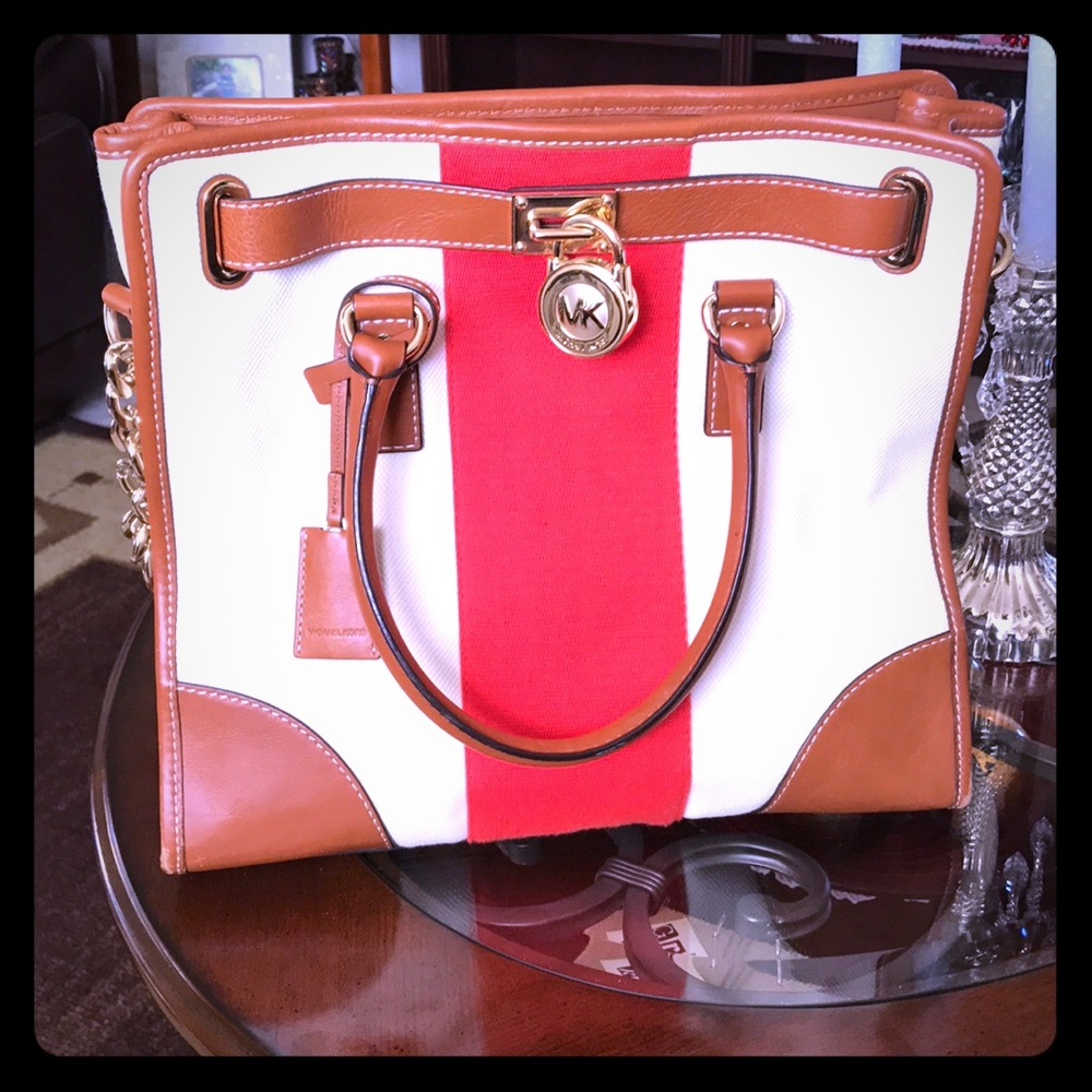 MK purse
